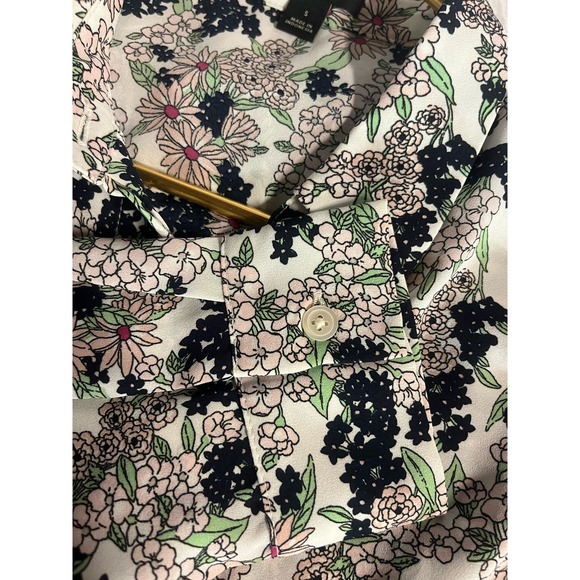 Ann Taylor blouse long sleeve floral size Small button down front - Picture 6 of 7
